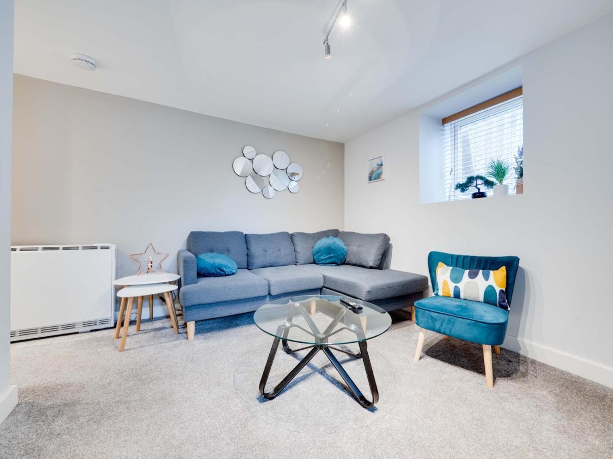 Pass The Keys Lovely 2 Bedroom Apartment In Manchester Exterior photo