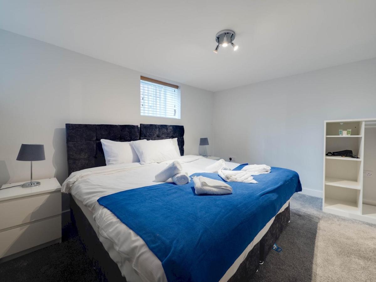 Pass The Keys Lovely 2 Bedroom Apartment In Manchester Exterior photo